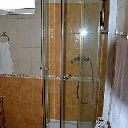 מלון Divoky Andel 3*